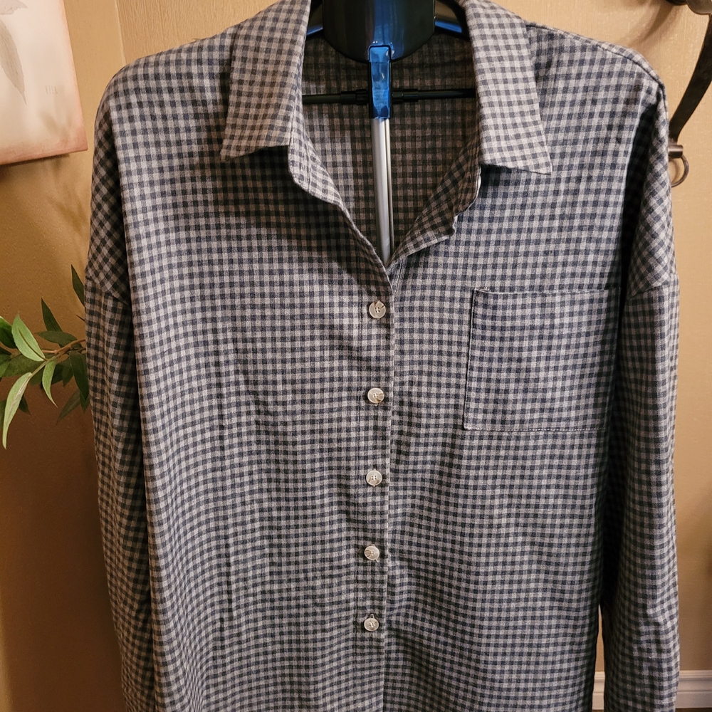 Plus Women's Checkered Shirt - Gray